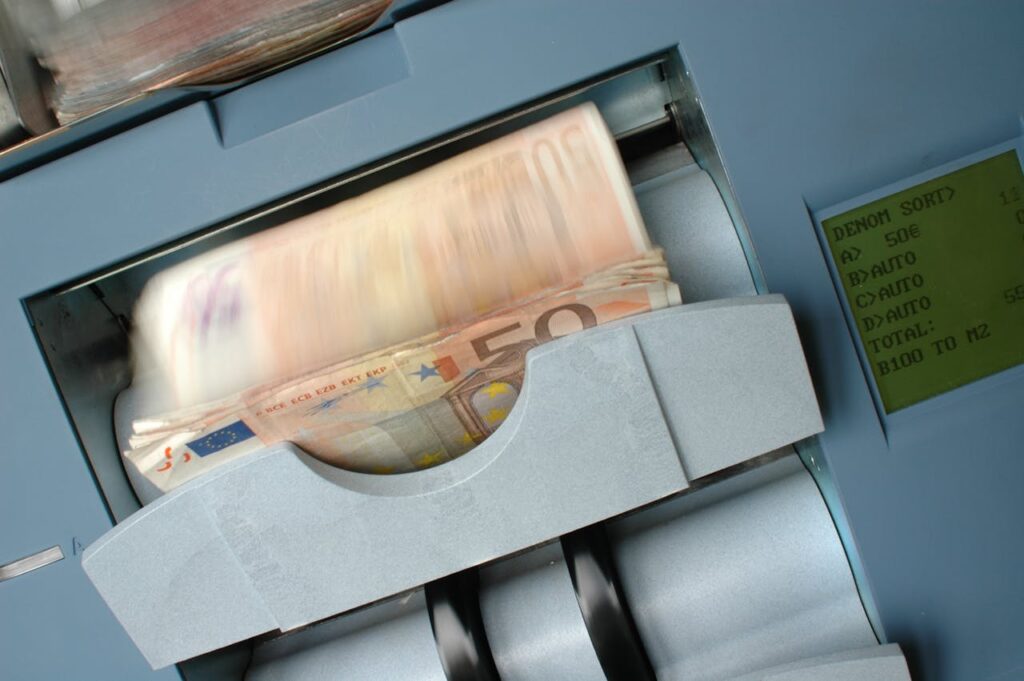 Ceny opäť nabrali na sile. Najväčší úder schytali energie a potraviny