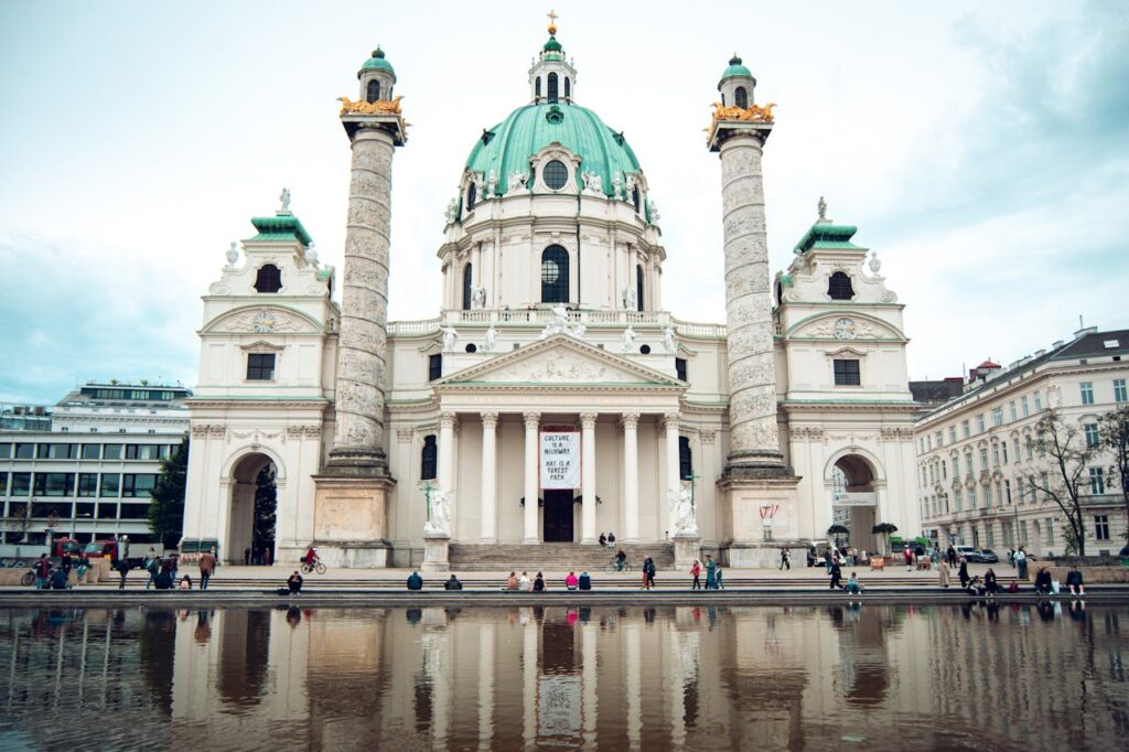 Karlskirche: Symbol sľubu, moci a viedenskej duše