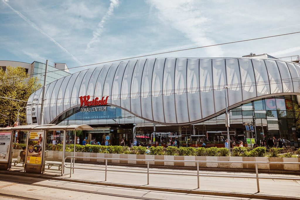 Rebranding DPríbeh viedenského giganta, ktorý prežil požiare aj pandémiuonau Zentrum wird zu Westfield Destination