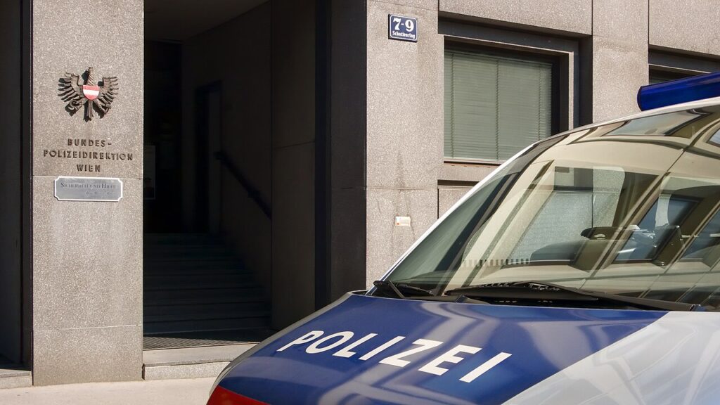 Rakúsko ako svetový unikát: Policajti nasadzujú bezdotykové skenovanie odtlačkov