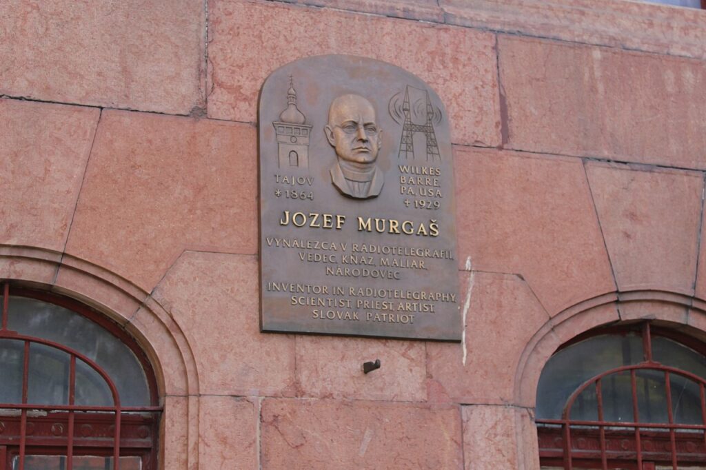 Viedenský seminarista, ktorý zmenil svet: Príbeh Jozefa Murgaša a jeho cesty k rádiu