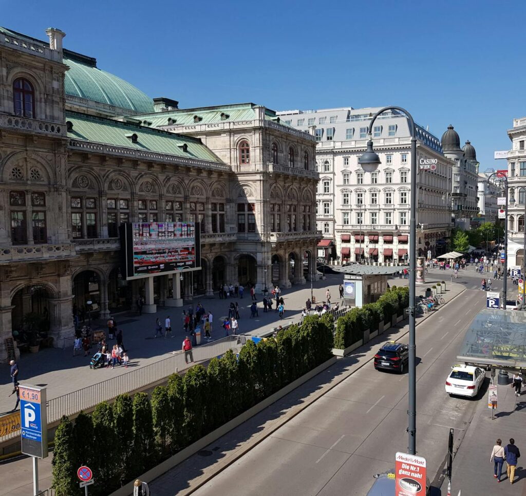 Rakúsku metropolu čaká víkend dvoch tvárí: Po jarnom optimizme príde v nedeľu studená sprcha