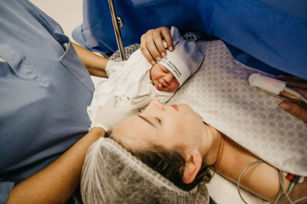 Hebamme: Kráľovná rakúskych pôrodníc