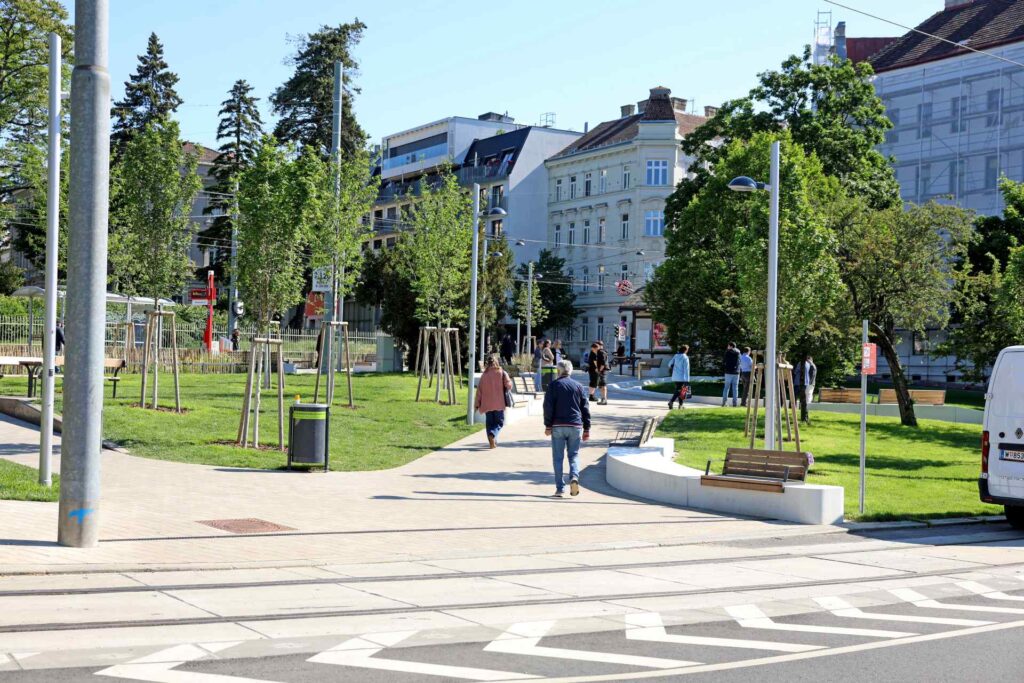 Breitensee: Predstaničný priestor v Penzingu premenili na zelenú oázu
