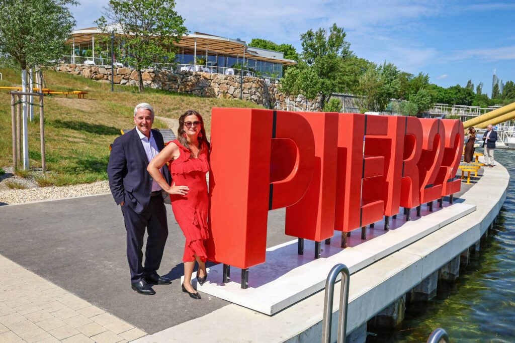 Koniec éry lacného gýča na Dunaji: Viedeň otvára Pier 22, kde má verejný priestor prednosť pred biznisom