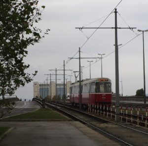 Kľúčový most cez Dunaj dostane po polstoročí masívnu opravu