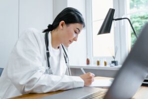 Veľká reforma v Rakúsku: Klasické ambulancie končia, prichádzajú radikálne zmeny do roku