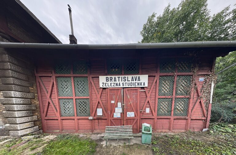 1280px Zelezna Studienka