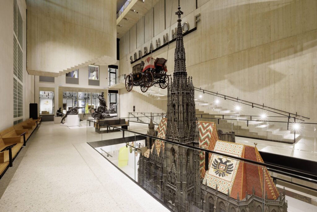 Wien Museum Karlsplatz: Keď sa história mesta mení na živý zážitok a letnú oázu